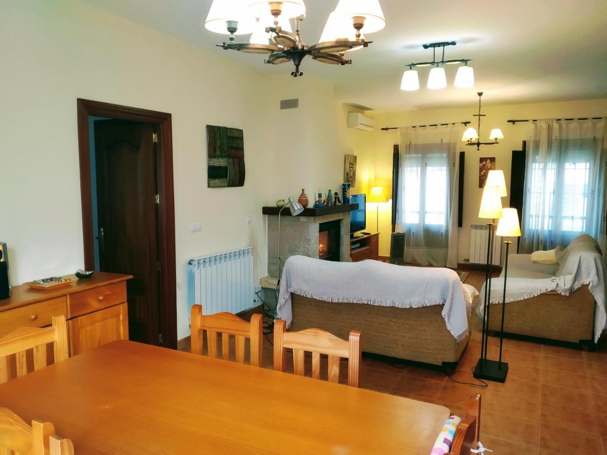 Casa Rural Con Chimenea, Barbacoa, Terraza Y Solarium Villa Illar Dış mekan fotoğraf